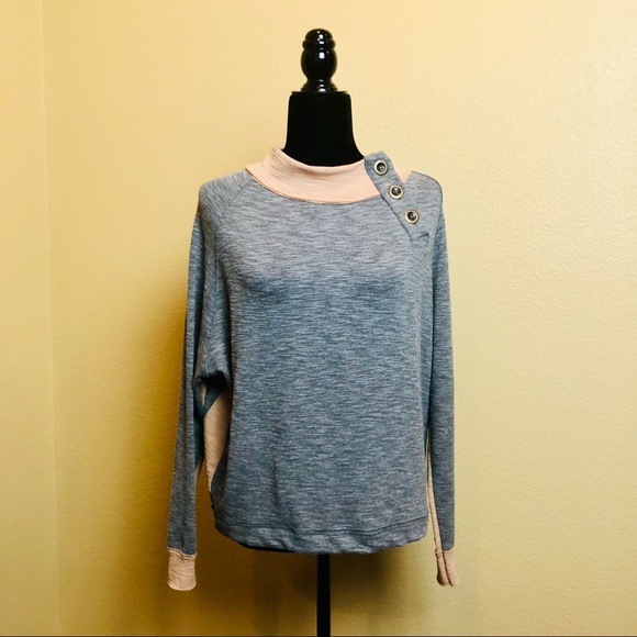 Sweater THML Grey Raglan Top NWT - Picture 6 of 9